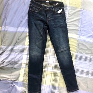 Old Navy Rockstar Super Skinny Jeans